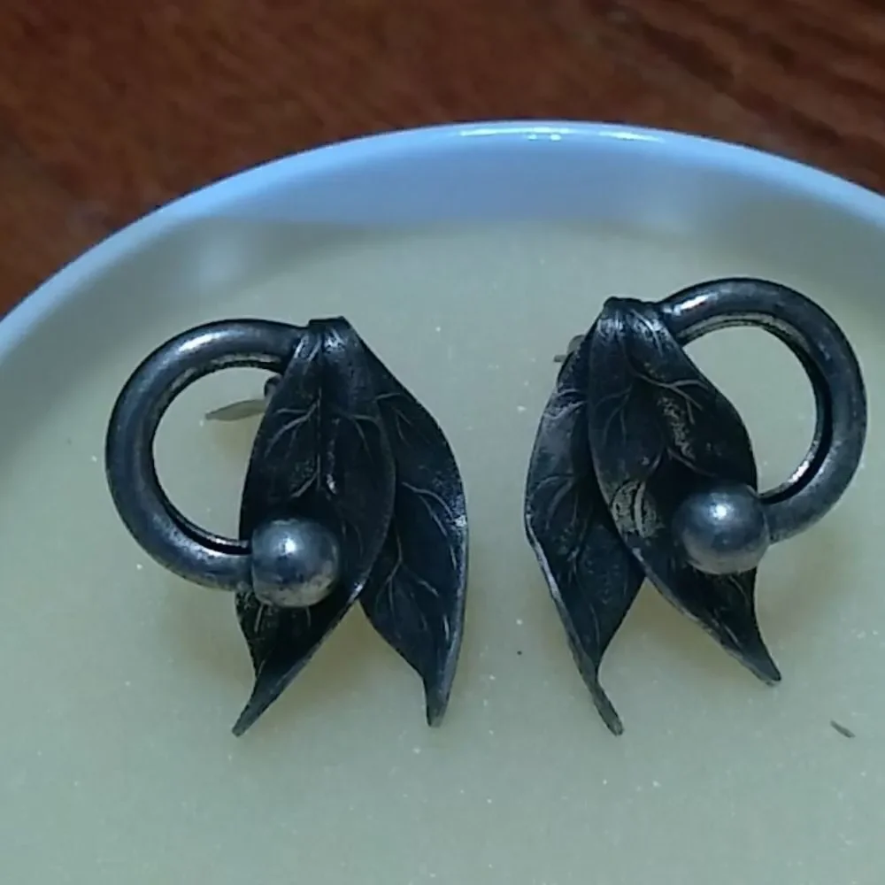 Vintage  bartek  earrings